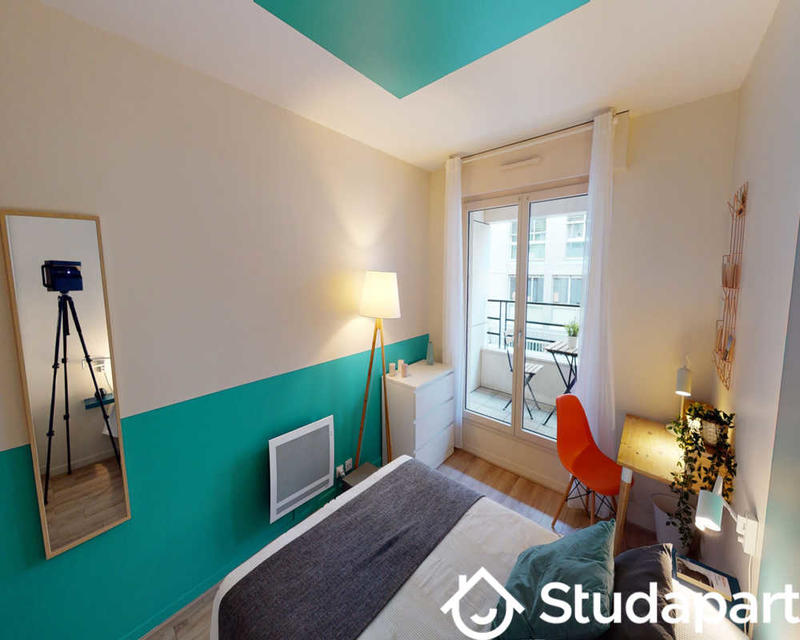 Chambre - 90 m² - 1 pièce