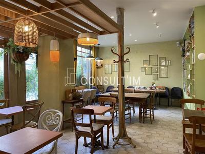 Local commercial - 135 m²