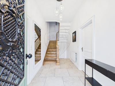 Maison - 143 m² - 6 pièces