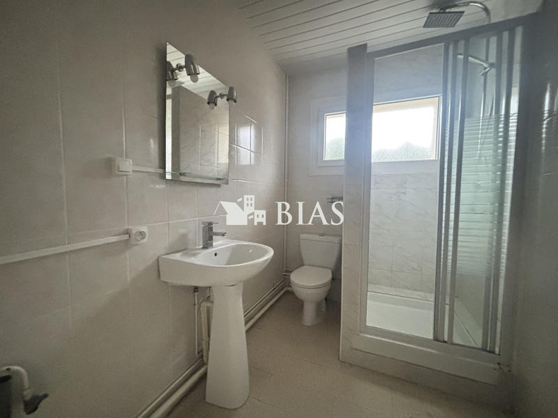 Maison - 84 m² - 4 pièces