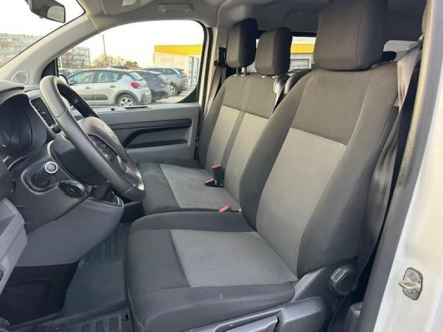 Toyota Proace Combi Rc22 Long 1.5l 120 d-4d Bvm6 Dynamic