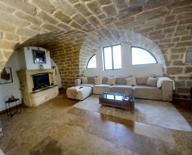 Immeuble - 250 m² - 9 pièces