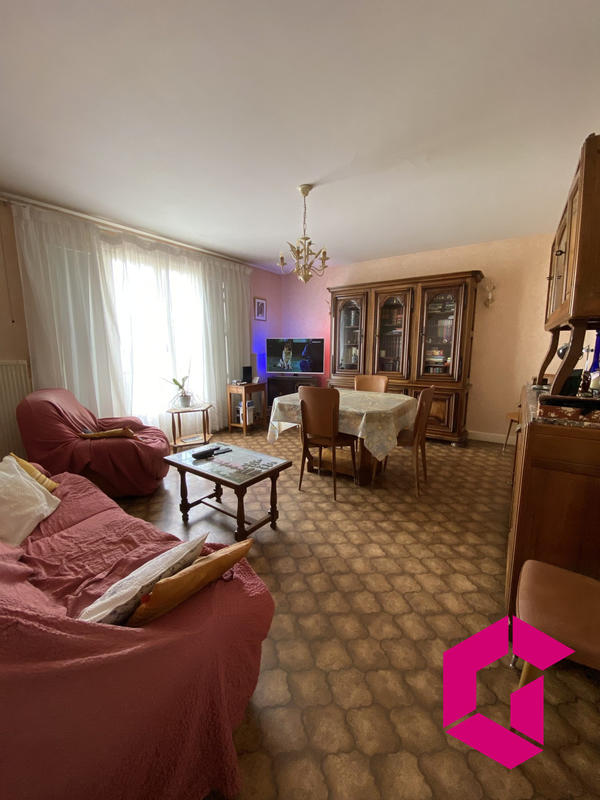 Maison - 105 m² - 5 pièces