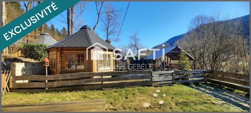 Maison - 233 m² - 12 pièces