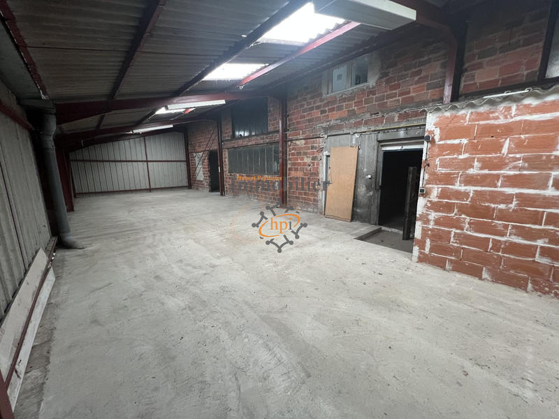 Local commercial - 355 m²