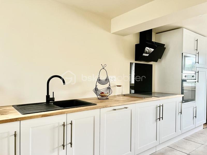 Maison - 86 m² - 4 pièces