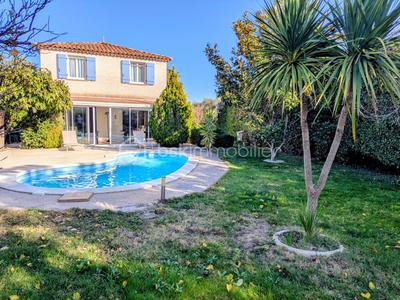 Maison - 148 m² - 7 pièces