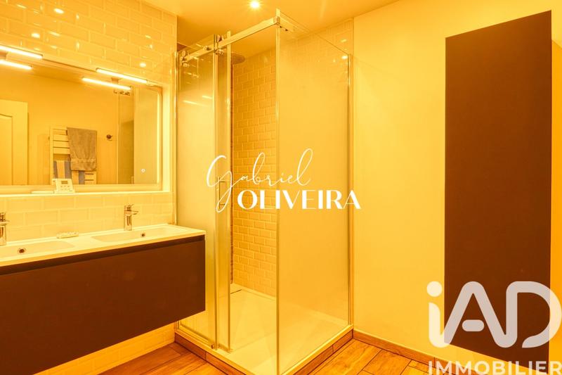 Appartement - 121 m² - 5 pièces