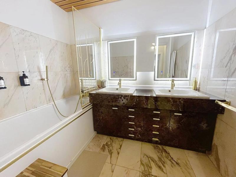 Appartement - 92 m² - 4 pièces