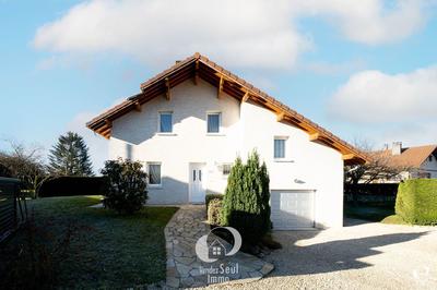 Maison traditionnelle - 113 m² - 4 pièces