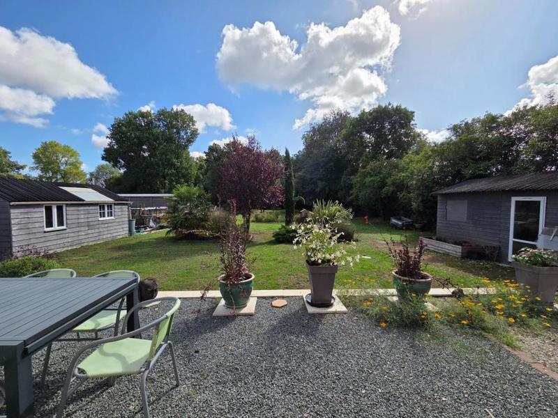 Maison - 150 m² - 9 pièces