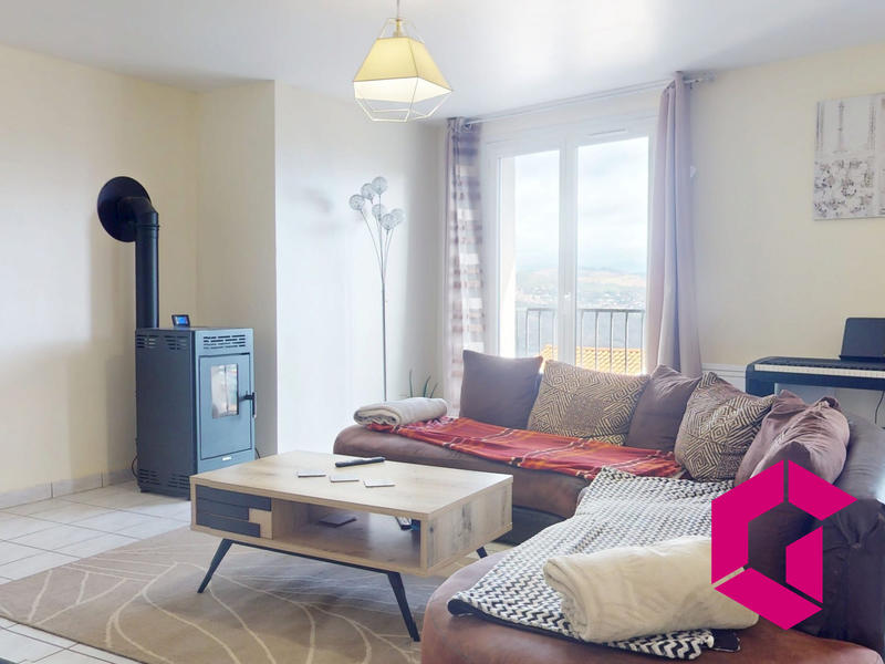 Maison - 114 m² - 6 pièces