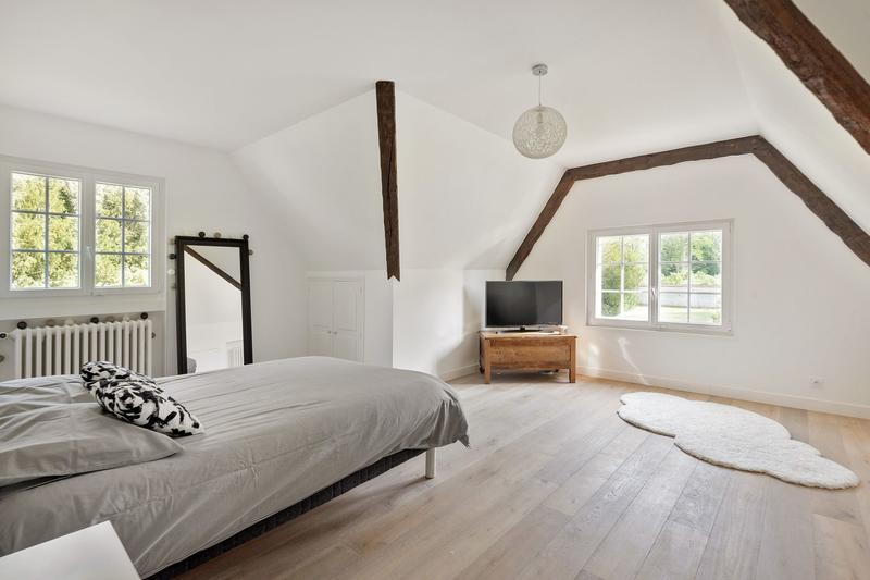 Maison - 500 m² - 9 pièces