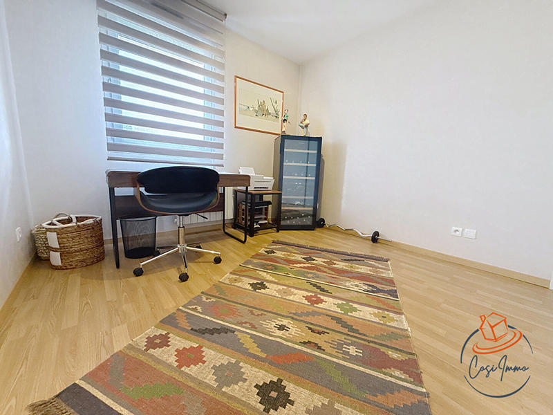 Appartement - 82 m² - 3 pièces