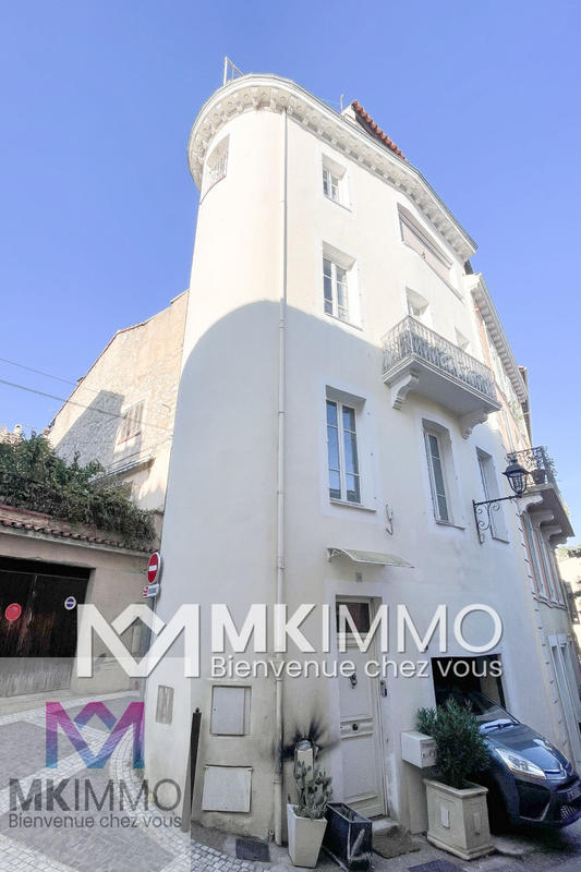 Maison - 104 m² - 4 pièces