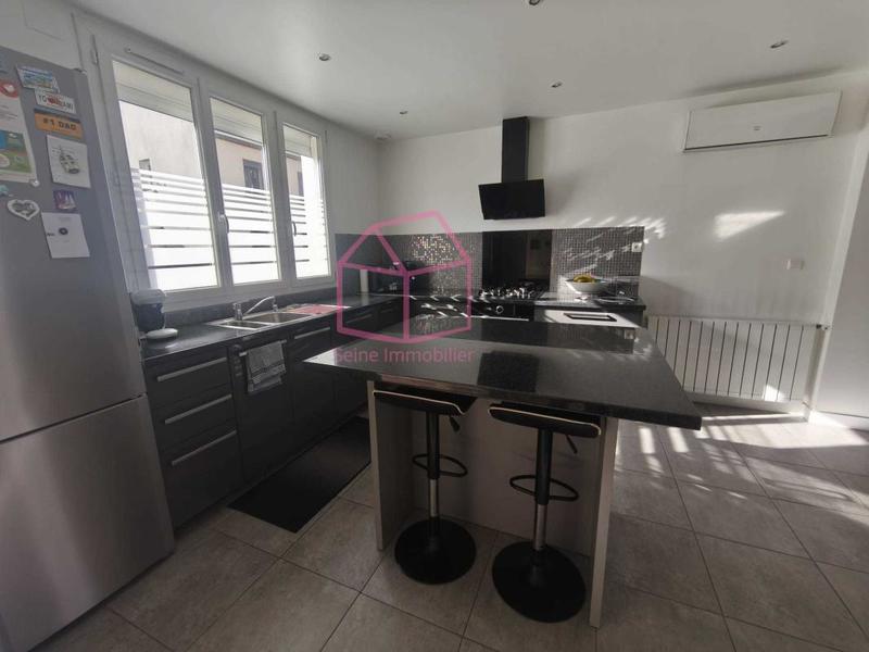 Maison - 115 m² - 4 pièces