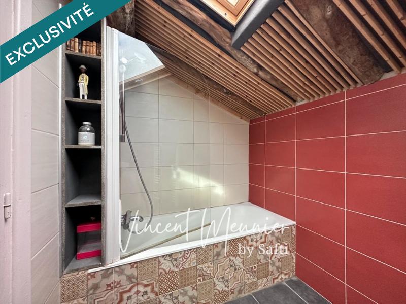 Maison - 138 m² - 5 pièces