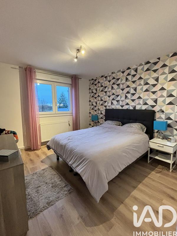 Maison - 92 m² - 5 pièces