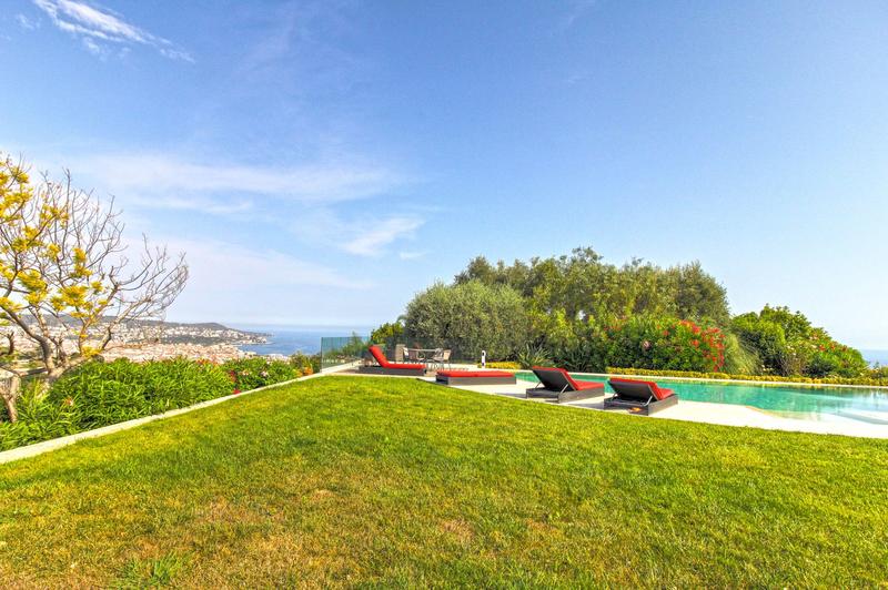 Viager - Maison - 279 m² - 7 pièces