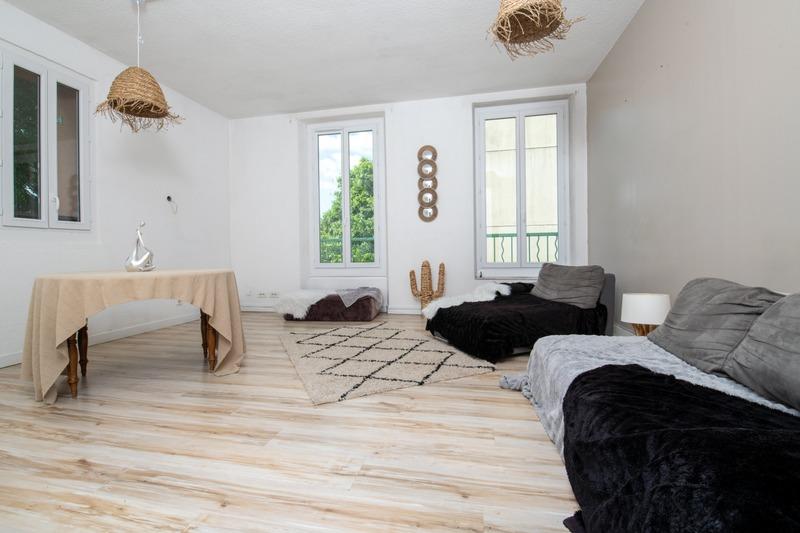 Appartement - 87 m² - 3 pièces