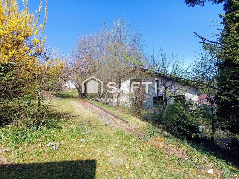 Maison - 181 m² - 6 pièces