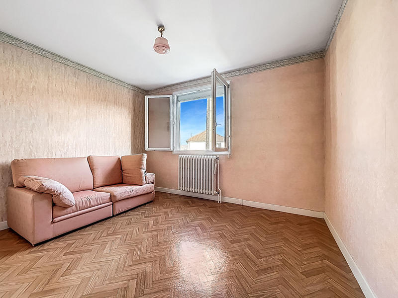 Maison - 91 m² - 5 pièces