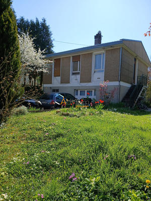 Maison traditionnelle - 105 m² - 5 pièces