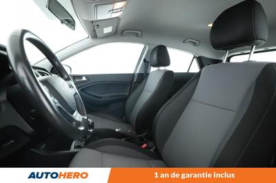 Hyundai i20 1.2 Initia 75 ch