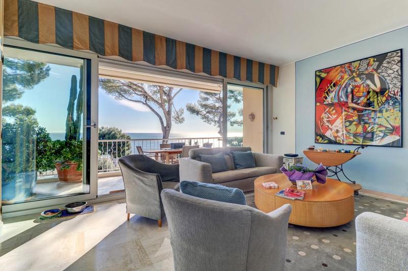 Appartement - 90 m² - 3 pièces