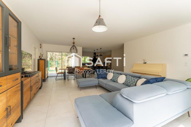 Maison - 159 m² - 6 pièces