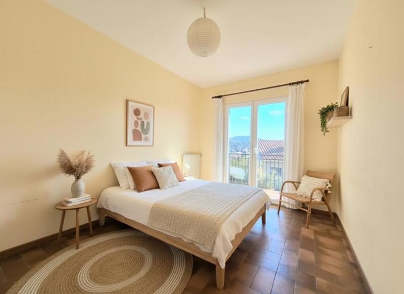 Maison - 209 m² - 8 pièces