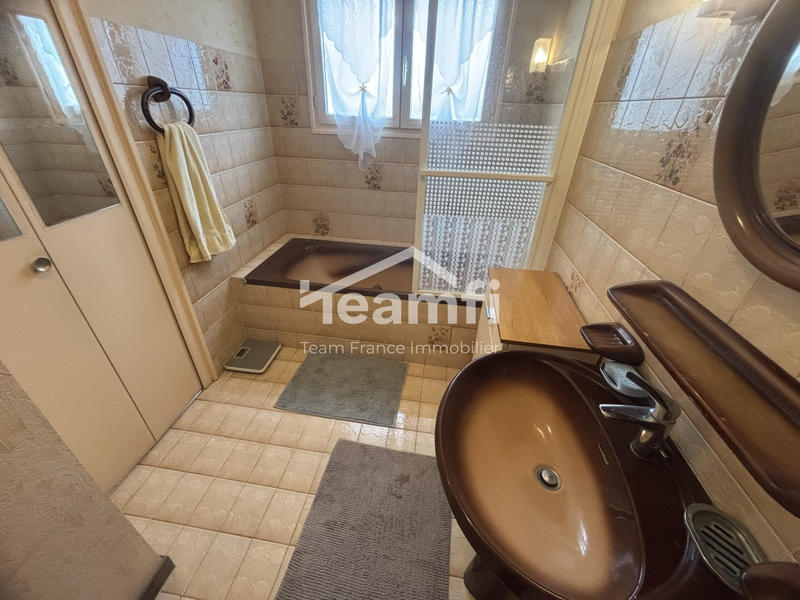 Maison - 106 m² - 4 pièces