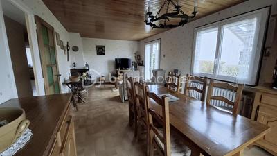 Maison - 76 m² - 3 pièces