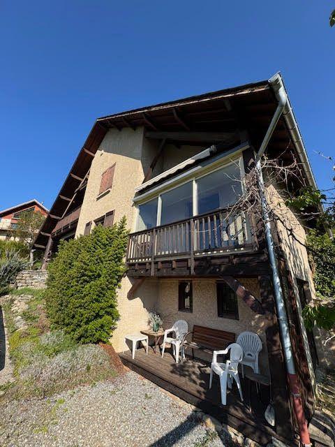 Maison - 185 m² - 5 pièces