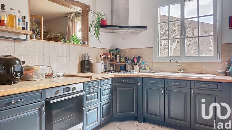 Maison - 225 m² - 10 pièces