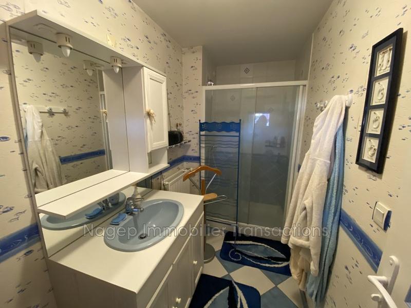 Maison - 246 m² - 9 pièces