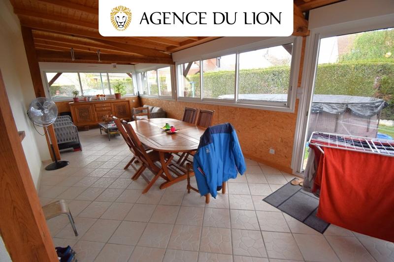 Maison - 137 m² - 7 pièces