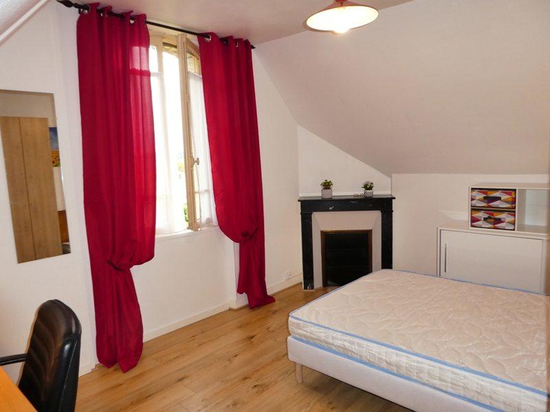 Appartement - 175 m² - 9 pièces