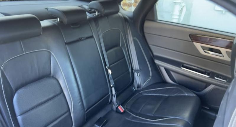 Jaguar Xf II 3.0 d V6 300 Bva8 R Sport