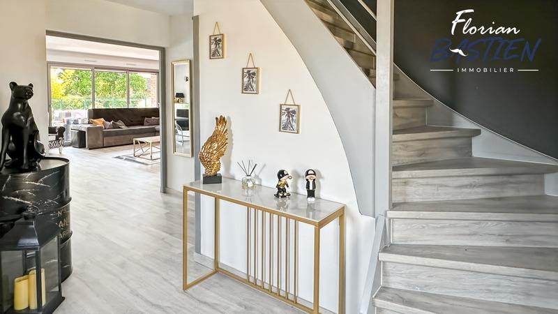 Maison - 172 m² - 7 pièces