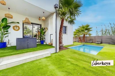 Maison - 151 m² - 5 pièces