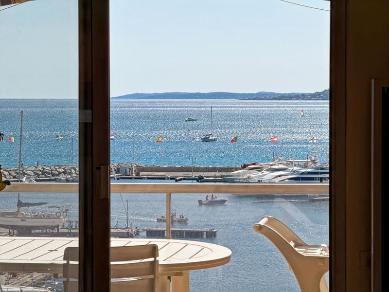 Duplex - 111 m² - 3 pièces