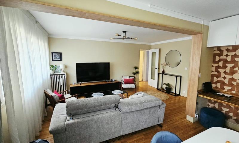 Appartement - 81 m² - 4 pièces