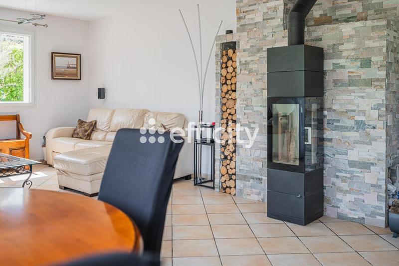 Maison - 169 m² - 6 pièces