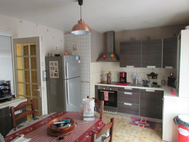 Maison - 93 m² - 5 pièces