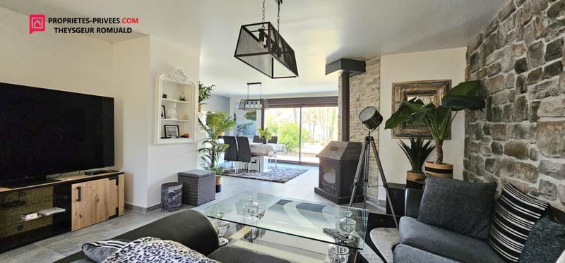 Maison - 145 m² - 6 pièces