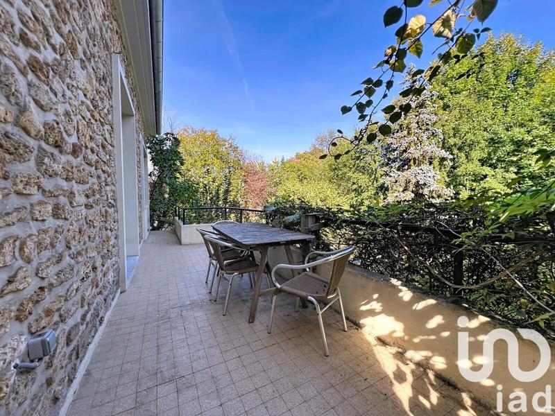 Maison de maîtres - 190 m² - 9 pièces