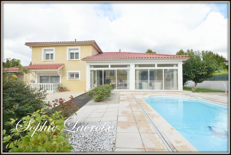 Villa - 148 m² - 6 pièces