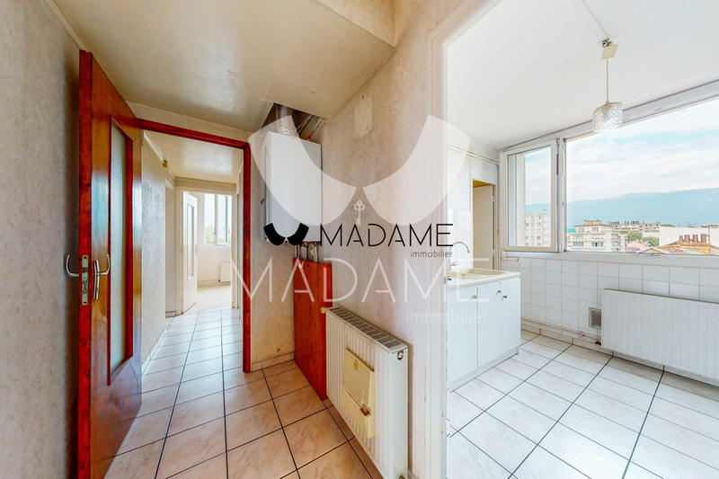 Appartement - 58 m² - 4 pièces