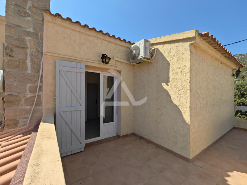 Maison - 106 m² - 5 pièces